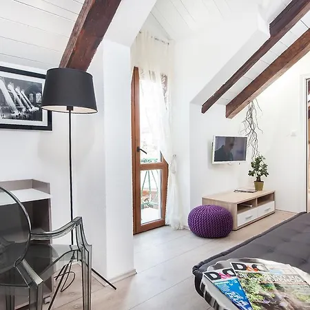 Villa Oliva Podgora (Split-Dalmatia)